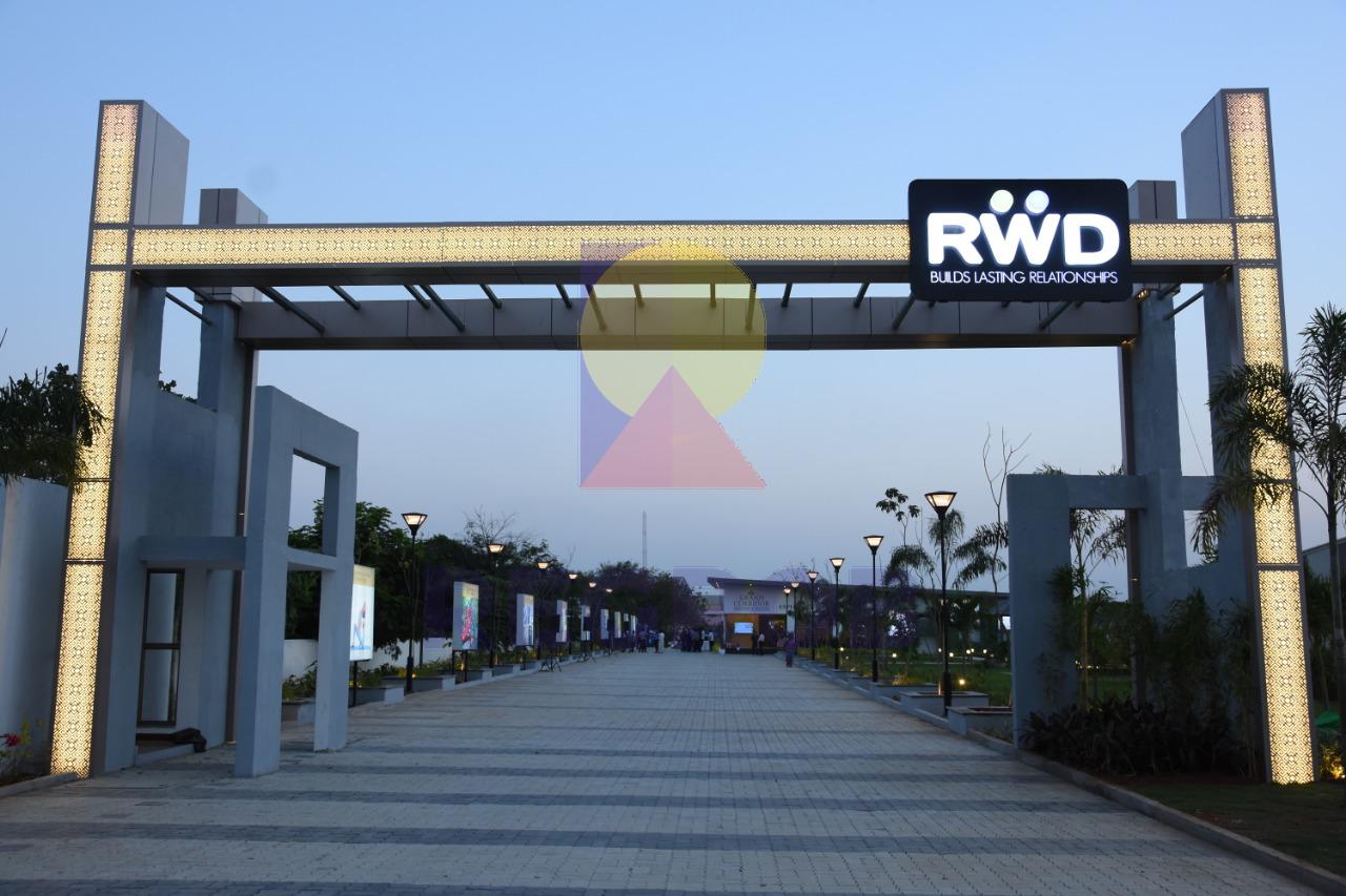 RWD Grand Corridor