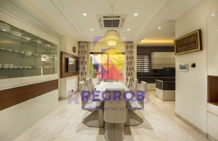 4 BHK Villas for sale in Vessella Meadows