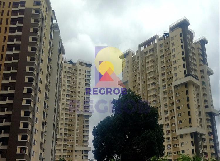 2 BHK for sale in Salarpuria Sattva Greenage