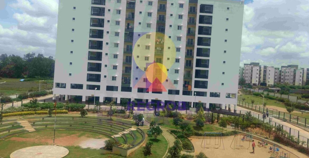 2 BHK for sale in Shriram Smrithi
