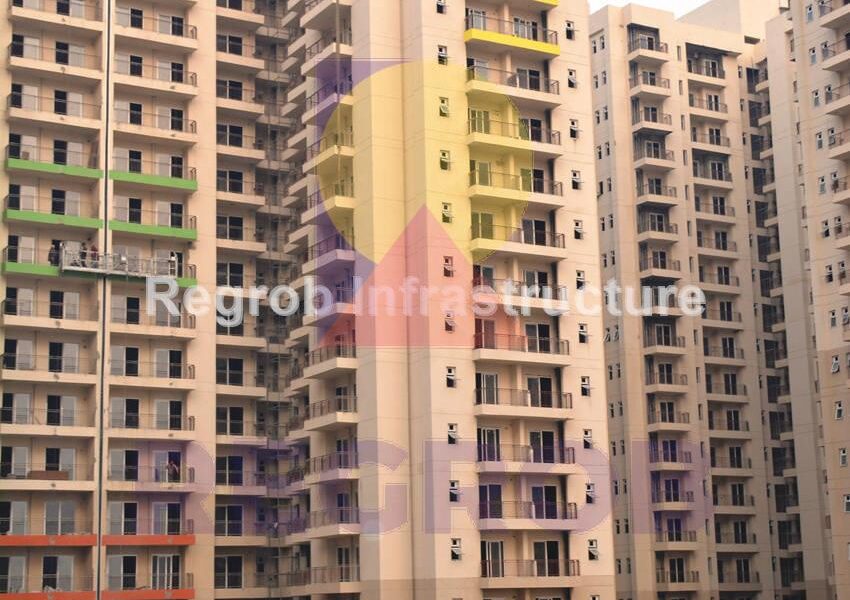 3 BHK Apartment in Sam Palm Olympia