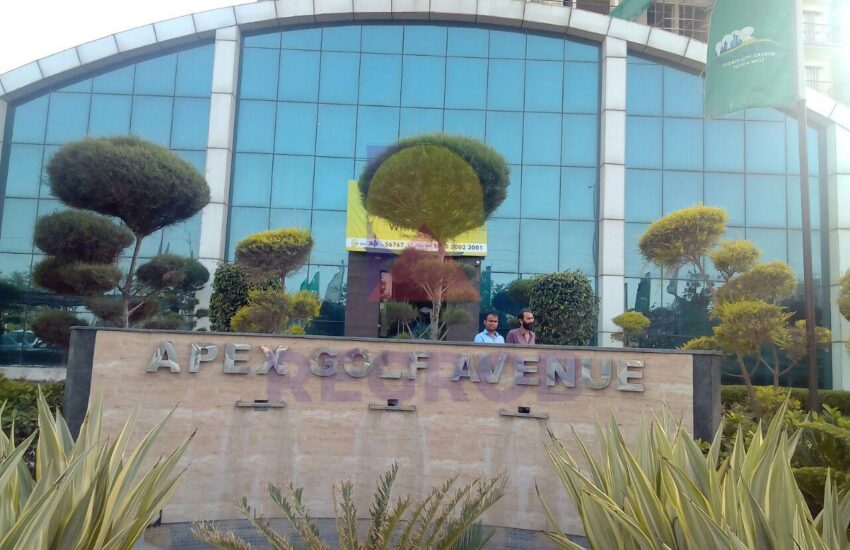 3 BHK Apartment For Sale in Apex Golf Avenue
