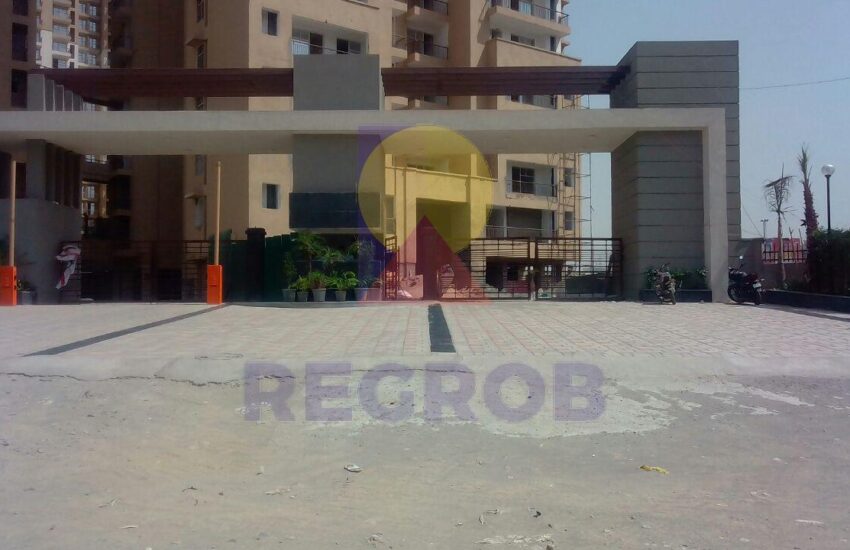 3 BHK Apartment For Sale in Nirala Greenshire